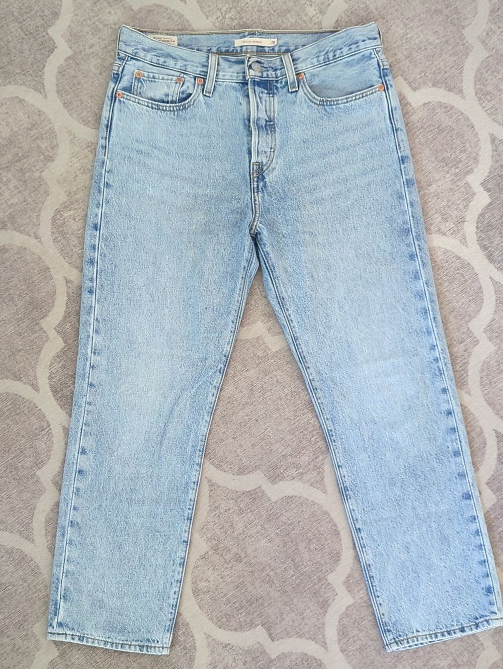 Levi's 501 Wedgie Straight Light Wash Classic Jeans Size 28